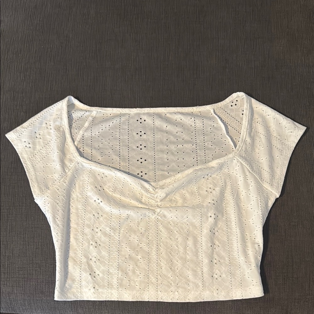 SHEIN women’s white crop top